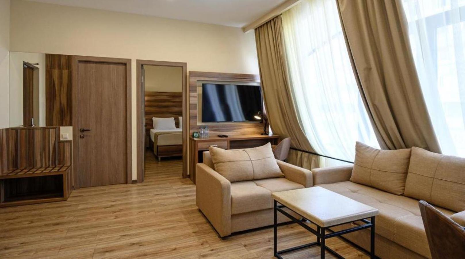 Nacho Hotel Єреван Екстер'єр фото